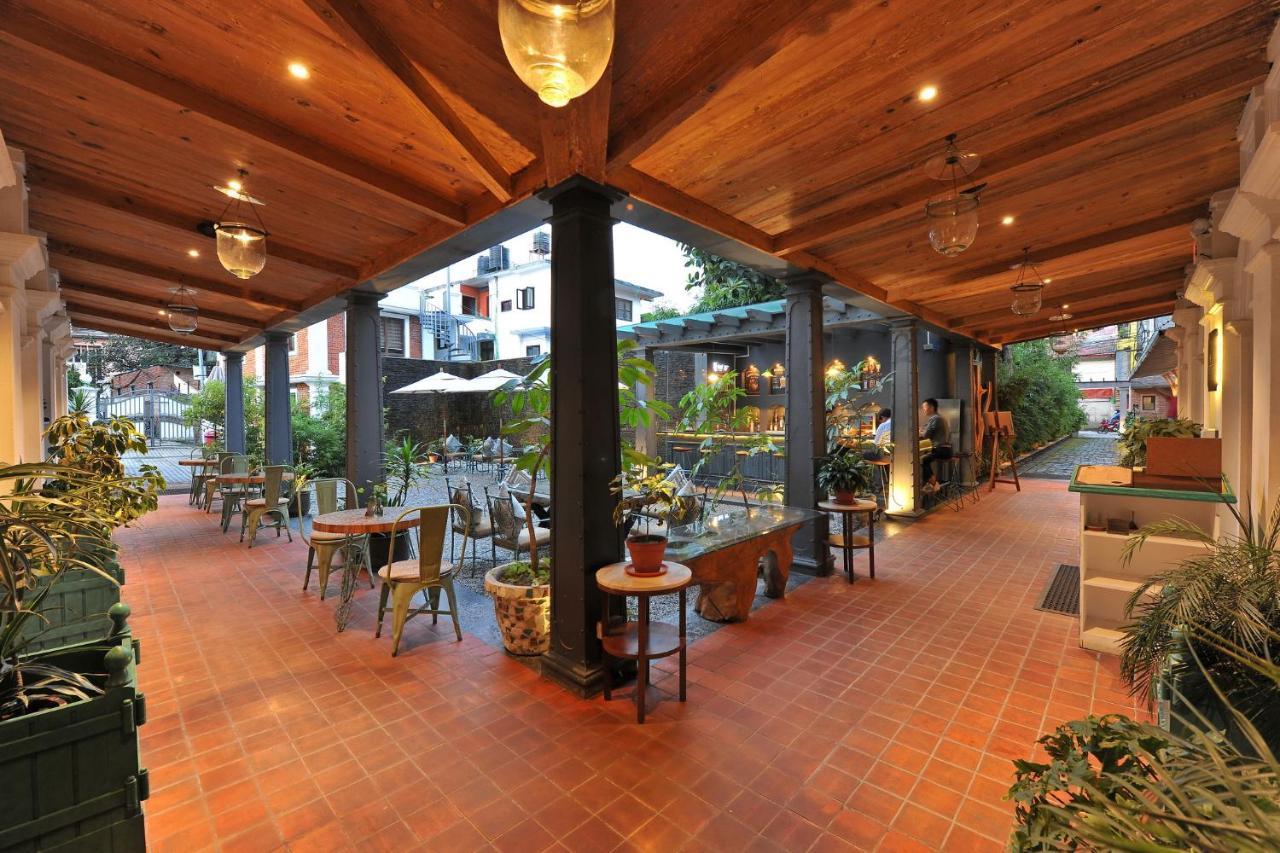 Seto Ghar Hotel Kathmandu Exterior foto
